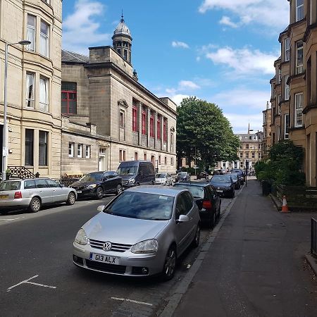 Bentinck Street Ground Floor Apartment Glasgow Exterior foto